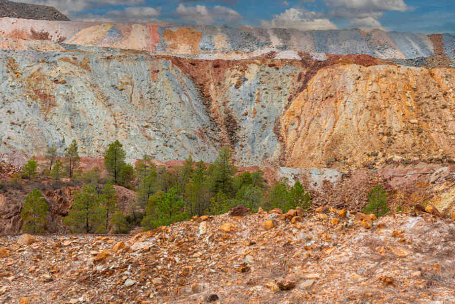 Huelva - Riotinto - paisaje protegido 02.jpg